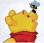 Pooh With Bee 22 x 22 cm